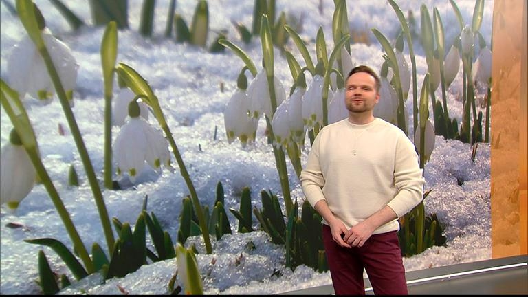 Benjamin Stöwe präsentiert das Wetter