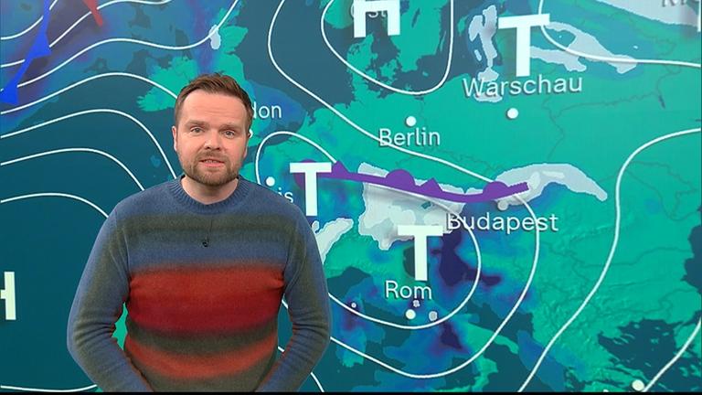 Benjamin Stöwe präsentiert das Wetter