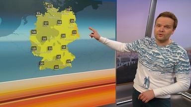 Benjamin Stöwe präsentiert das Wetter