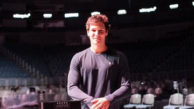 Wincent Weiss vor einem Auftritt