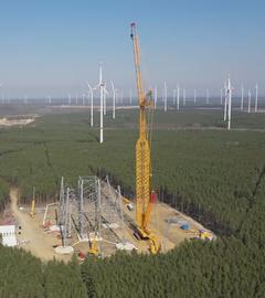 Größtes Windrad in der Lausitz im Bau.