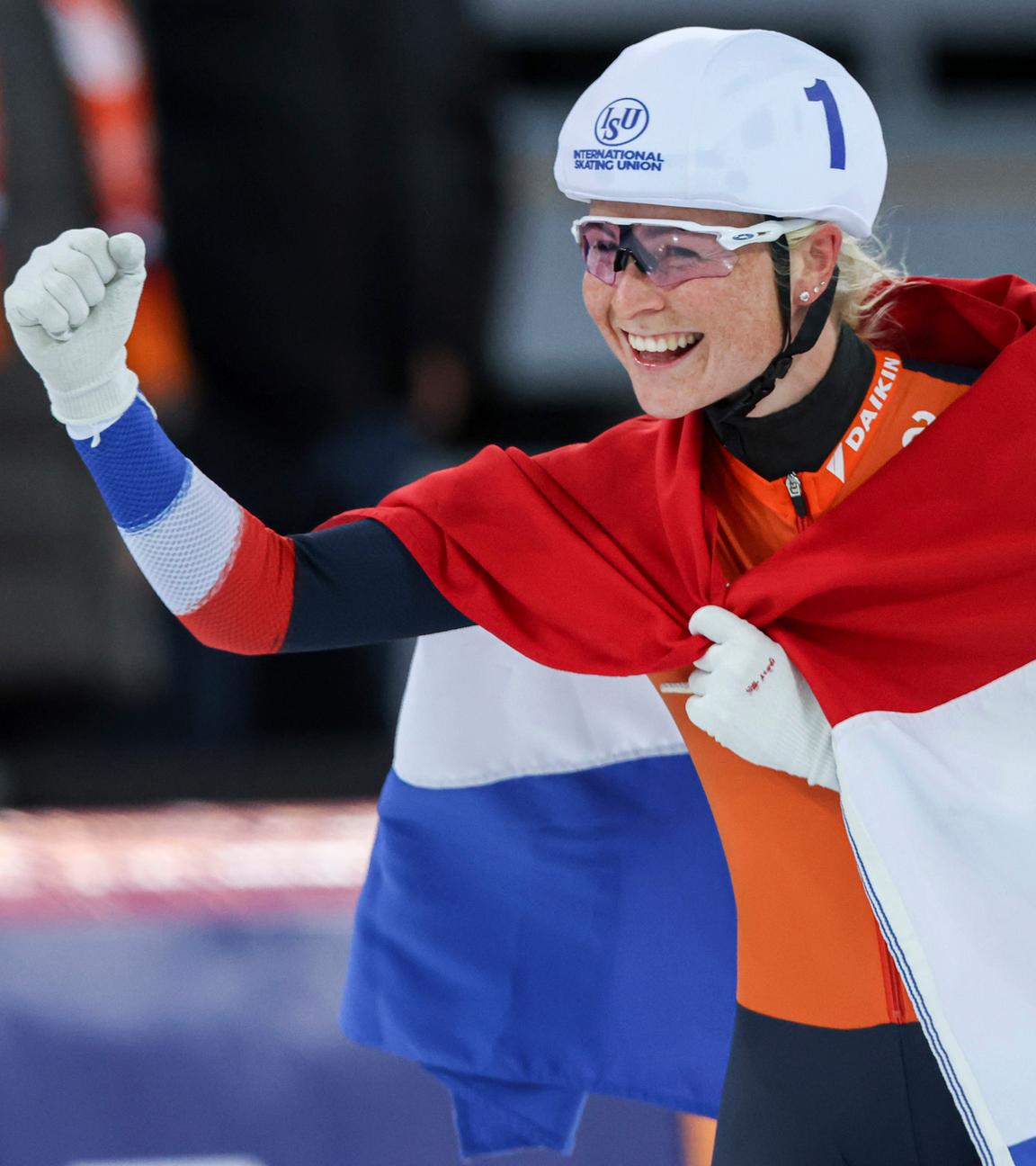 Die Niederländerin Marijke Groenewoud jubelt nach ihrem Sieg.
