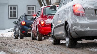 Von Hamburg bis Bayern: DWD warnt weiter vor Glätte
