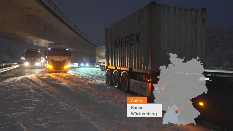 LKW im Schneestau