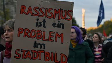 Demonstration - Wir sind die Töchter