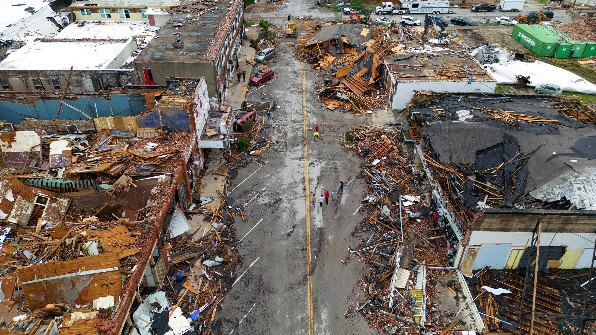 Übersicht von zerstörten Häusern in Sulphur