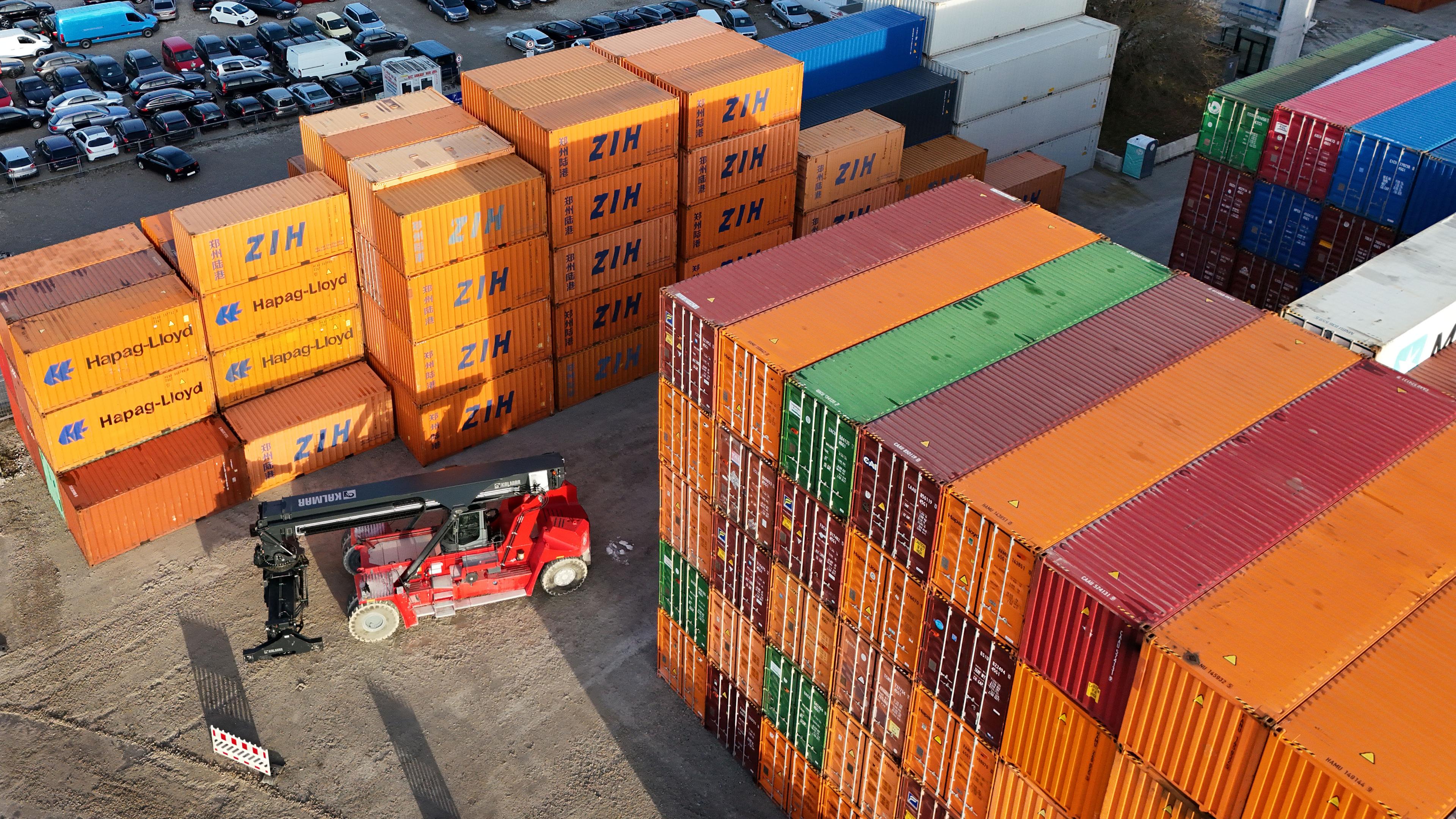 Container