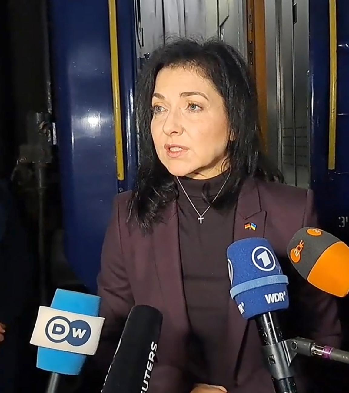 Bundeswirtschaftsministerin Katherina Reiche (CDU) ist in Begleitung einer Wirtschaftsdelegation zu einem Besuch in der Ukraine eingetroffen. 