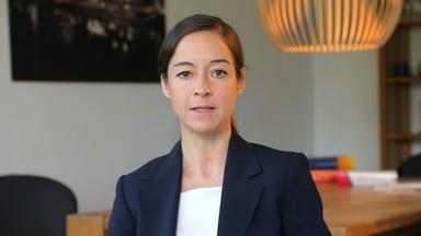 Prof. Helena Wisbert | Expertin für Automobilwirtschaft