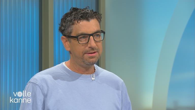 ZDF-Reporter Sven-Hendirk Hahn im Gespräch