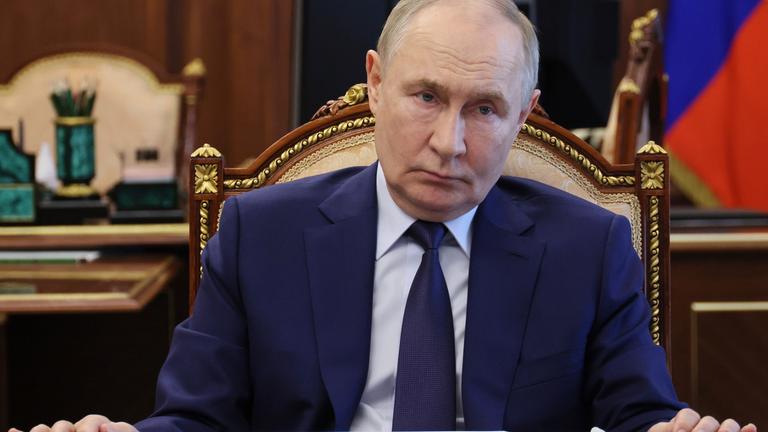 Russlands Präsident Präsident Wladimir Putin am 14.07.2025 in Moskau, Russland