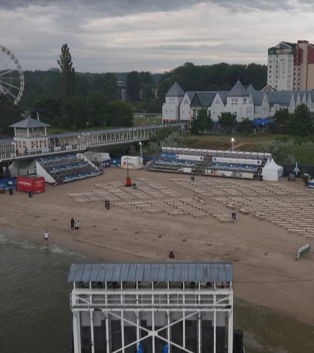 Public-Viewing-Platz am Strand