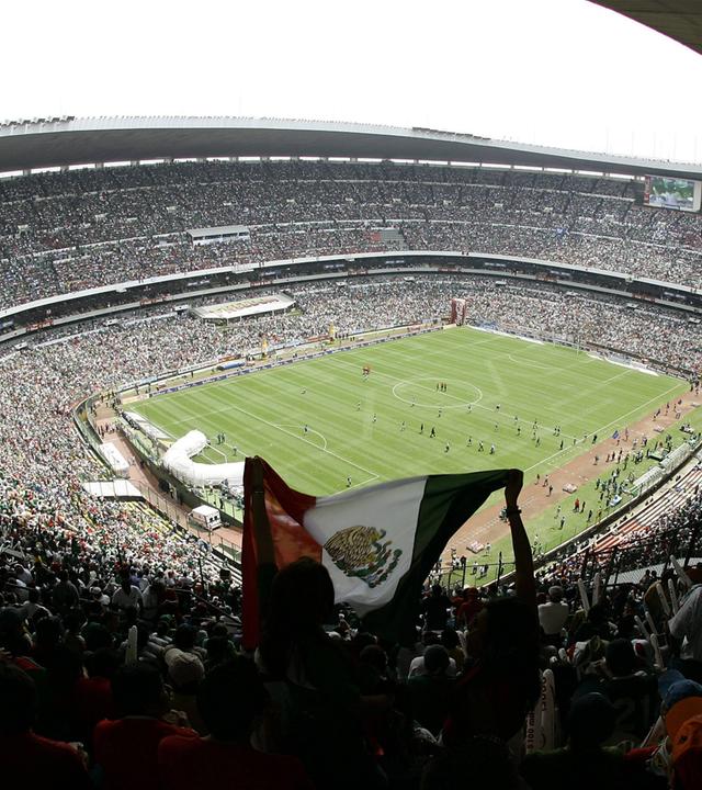 Das Aztekenstadion in Mexiko-Stadt bei einem Länderspiel von Mexiko.