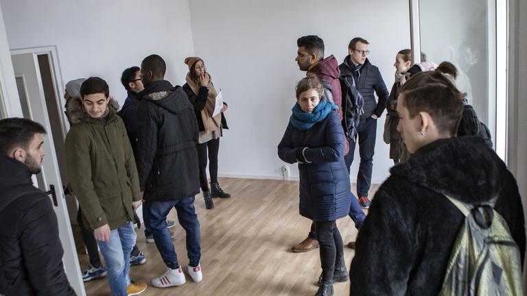 Wohnungsbesichtigung in Berlin im Prenzlauer Berg. (Archiv)