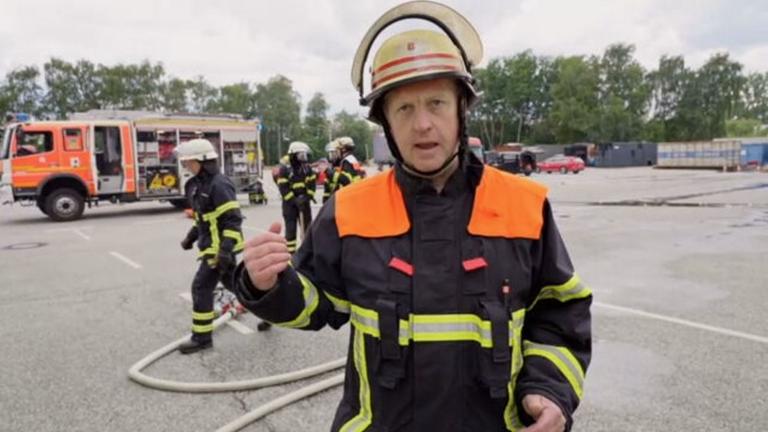 Wohnungsbrand in Niedersachsen: Nachbarn retten Familie 