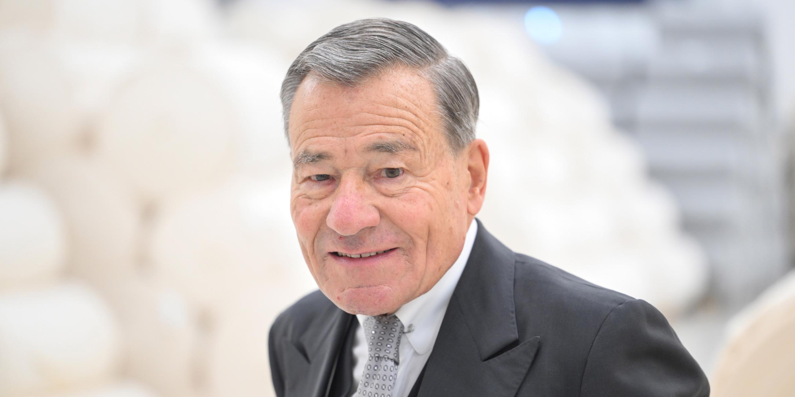 (Archiv) Unternehmer Wolfgang Grupp des Bekleidungsunternehmens Trigema.