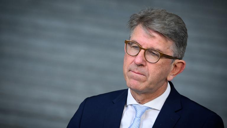 Berlin: Wolfram Weimer (parteilos), Staatsminister für Kultur und Medien