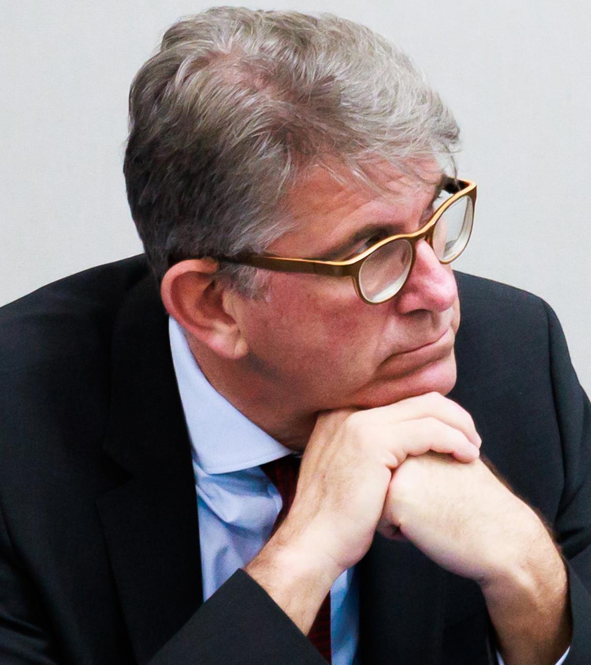 Wolfram Weimer (Parteilos), Staatsminister für Kultur und Medien, bei der Sitzung des Deutschen Bundestages am 20.03.2026.