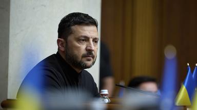 Selenskyj-Vertrauter geht: Welche Folgen das haben könnte