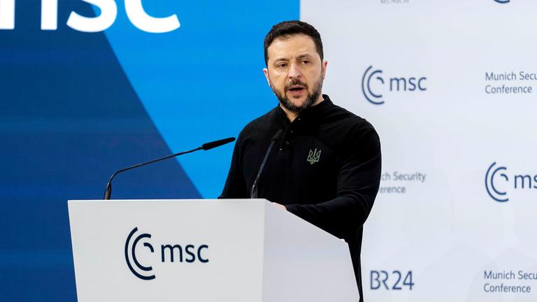 Wolodymyr Selenskyj, Präsident der Ukraine, spricht während der 61. Münchner Sicherheitskonferenz am 15.02.2025