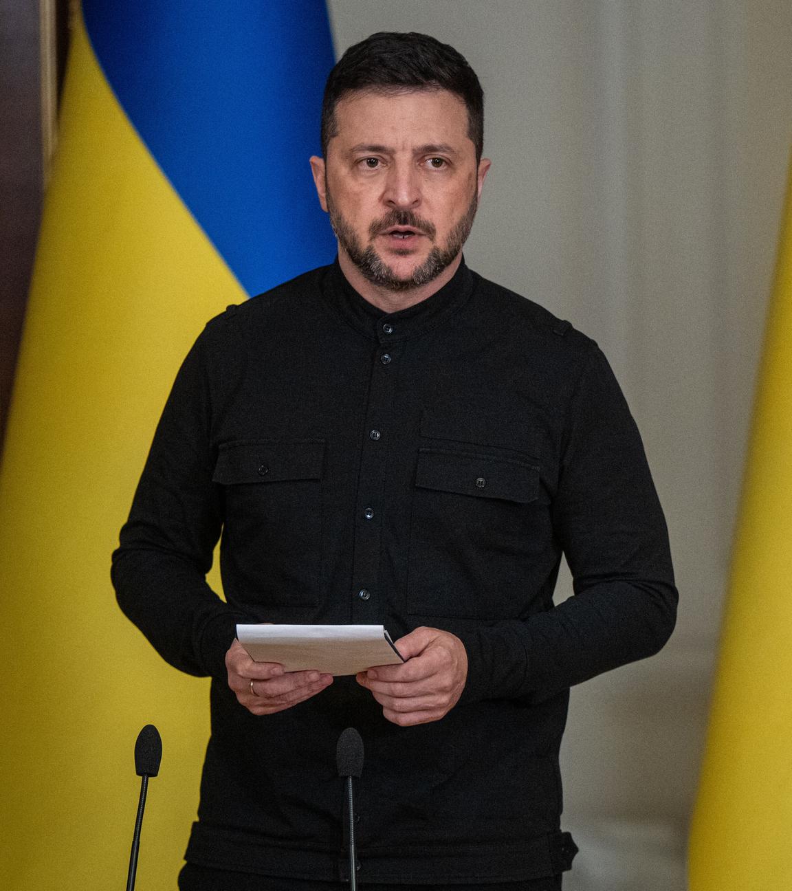 Wolodymyr Selenskyj bei einer Pressekonfernz.