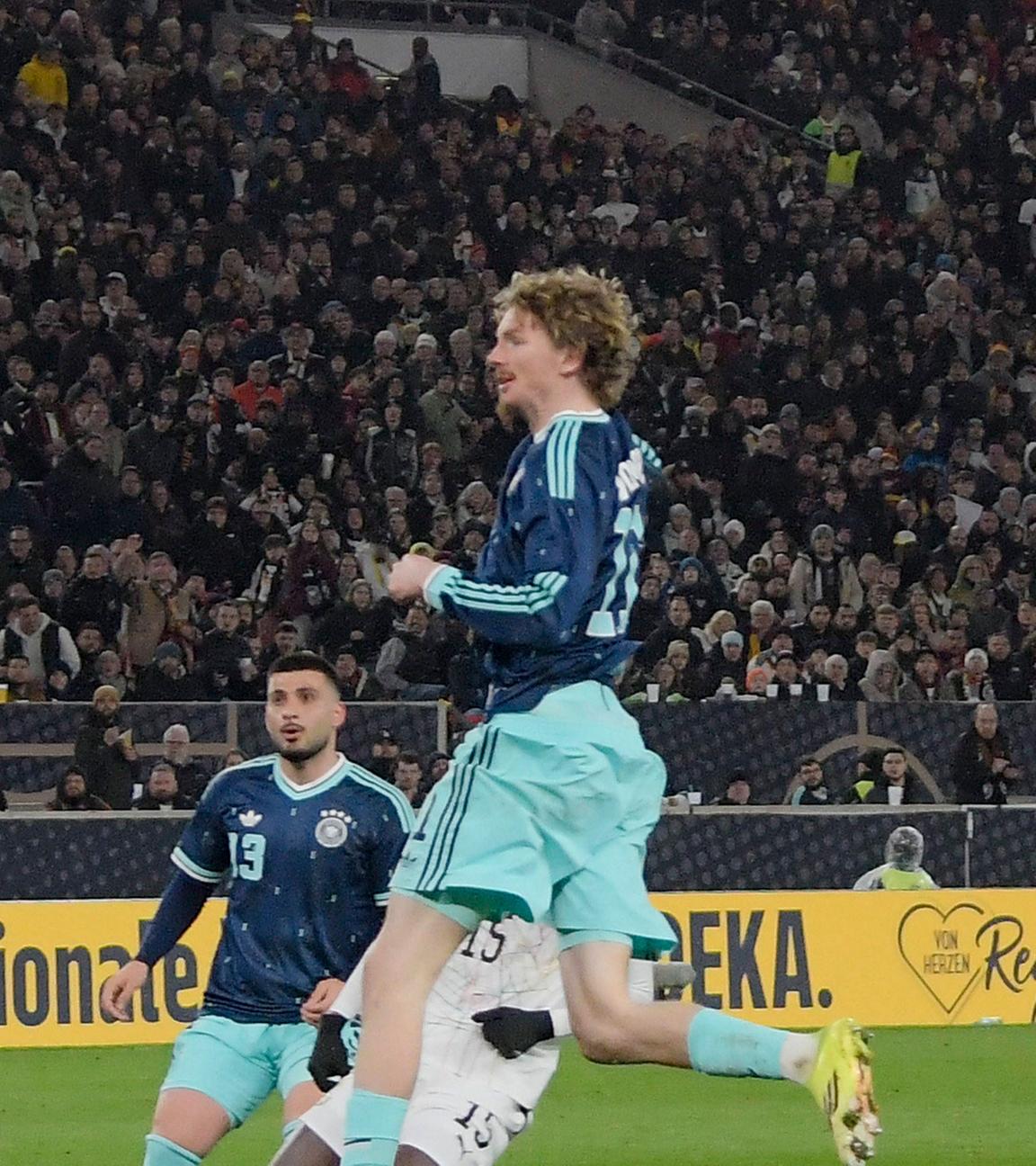 Torchance für Nick Woltemade am 30.03.2026 in Stuttgart.