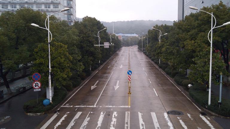 Leere Straße in Wuhan