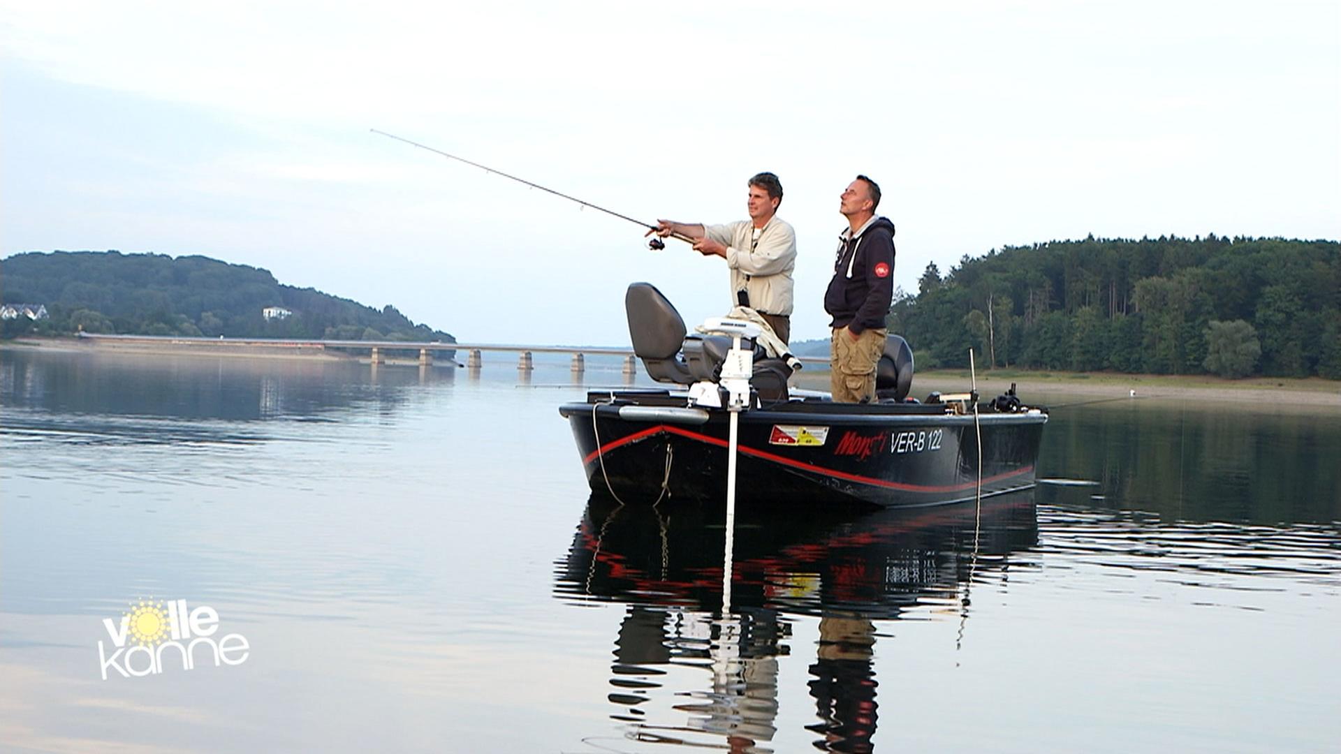 Angler auf dem Wasser