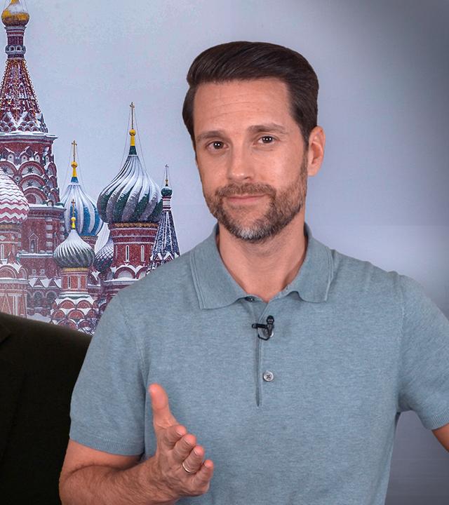 Mirko Drotschmann rechts im Bild, links Putin