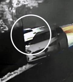 Eine Überwachungskamera konnte den mutmaßlichen Fluchtwagen aufnehmen.