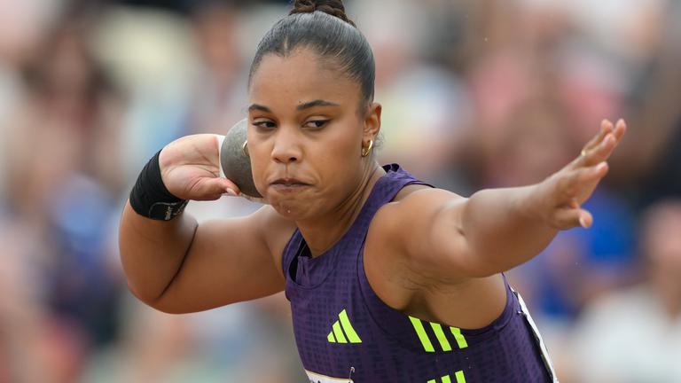 Yemisi Mabry (Deutschland) in Aktion. 