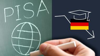 Tafel mit dem schriftzug PISA, Hand mit Kreide, Flagge Deutschland mit Doktorhut