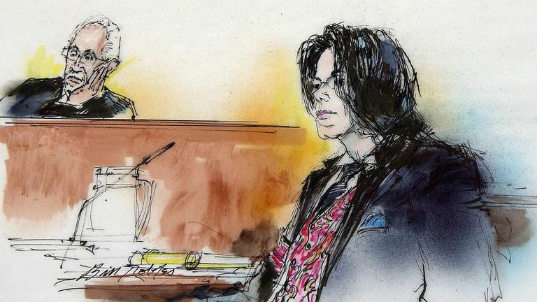 Ein Zeichnung von der Gerichtsverhandlung vom 13. Mai 2005 in Santa Maria, Kalilfornien, USA mit Michael Jackson vorne rechts und Richter Henry Melville hinten links