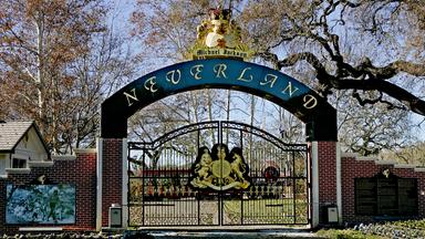 Der Eingang von Michael Jacksons Neverland-Ranch am 17. Dezember 2004