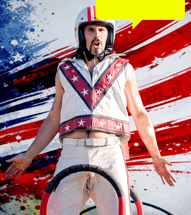 Ein Zirkusartist mit Helm und weißem Anzug posiert, im Hintergrund künstlerisch die amerikanische Flagge.