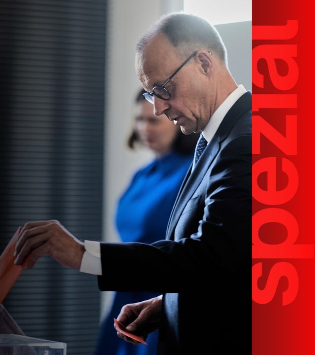 Friedrich Merz gibt seine Stimme bei der Kanzlerwahl ab