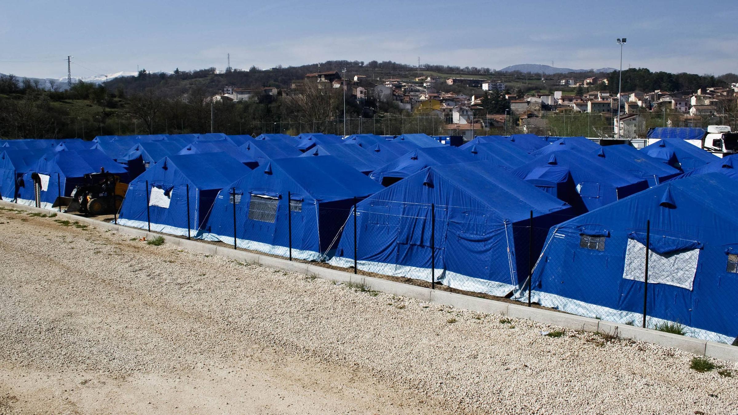 Notunterkünfte im Erdbebengebiet
