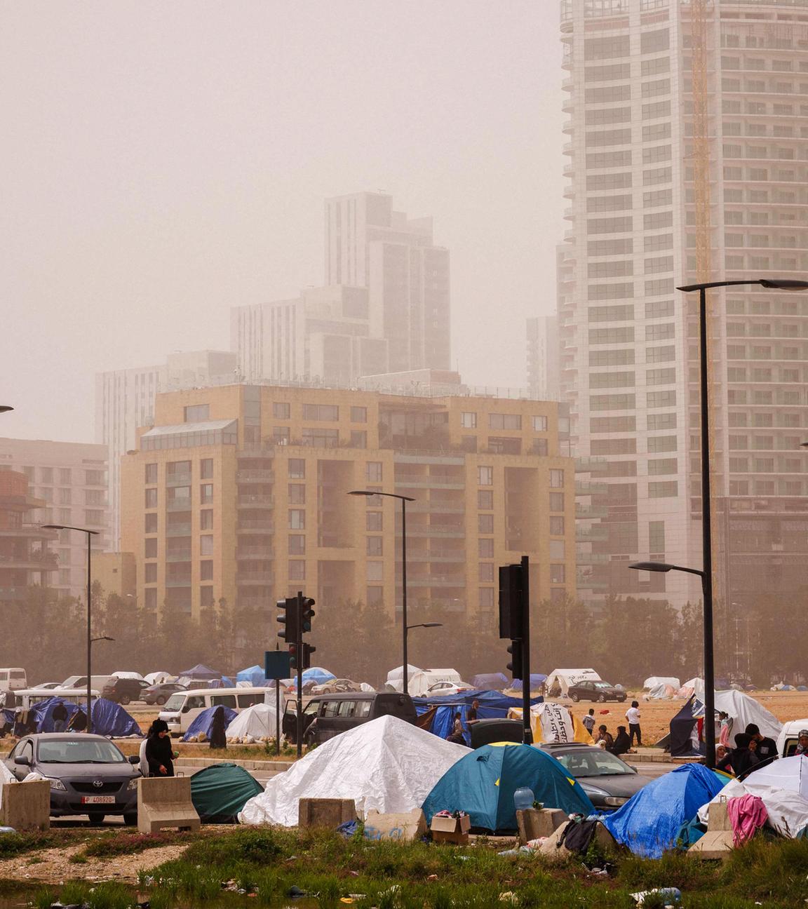 Zelten von Binnenflüchtlinge in Beirut (Libanon), aufgenommen am 03.04.2026