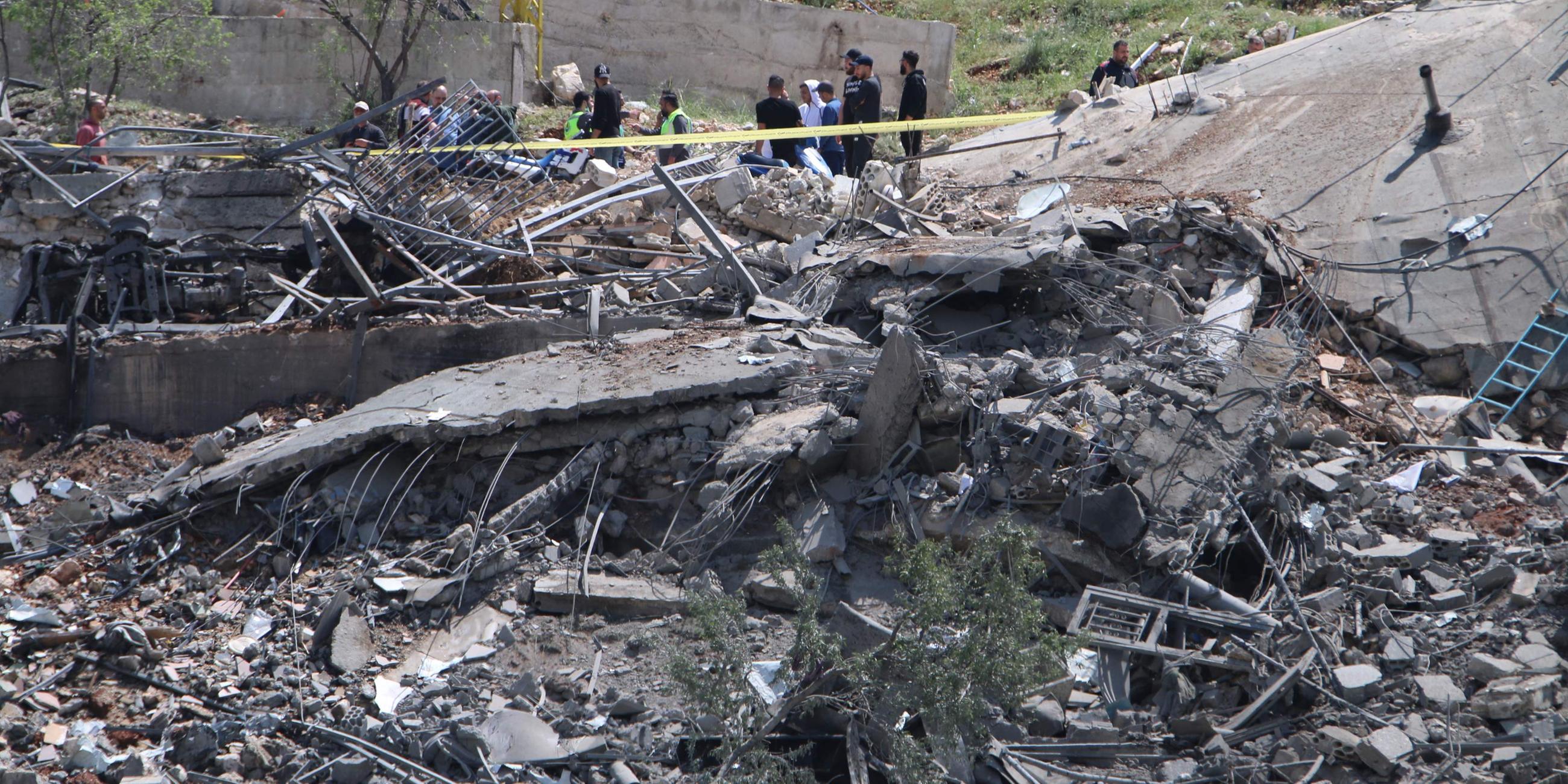 Durch israelische Luftangriffe zerstörtes Gebäude