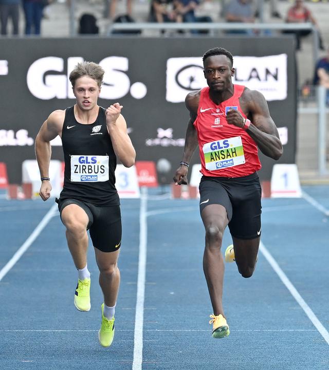 Die deutschen Leichtathleten Milian Zirbus und Owen Ansah beim 100m Lauf der deutschen Meisterschaften 2026 in Bochum