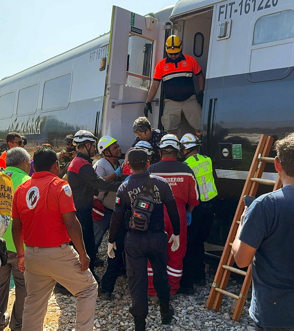 MEXICO-TRAIN-ACCIDENT