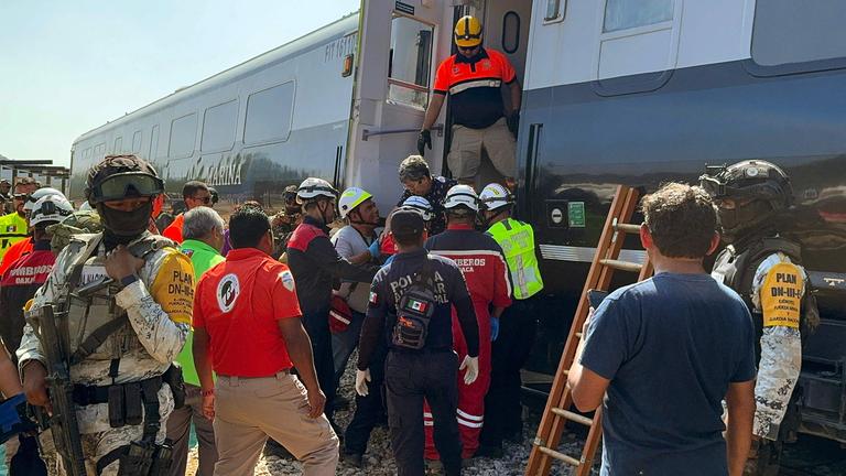 MEXICO-TRAIN-ACCIDENT