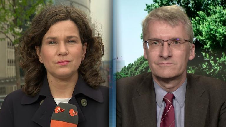 ZDF-Korrespondentin Isabelle Schaefers und ZDF-Korrespondent Elmar Theveßen